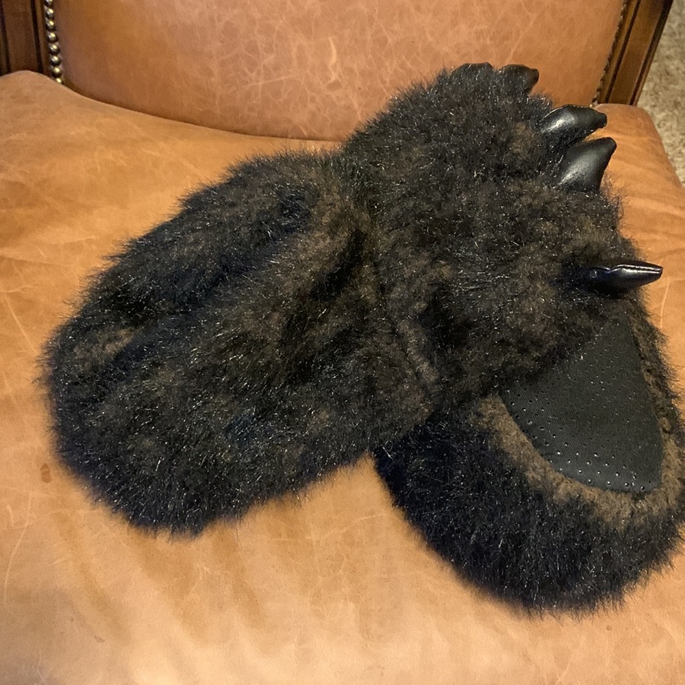 Big Foot / Bear claw Adult size slippers XL Size: 11-12 - Picture 4 of 4